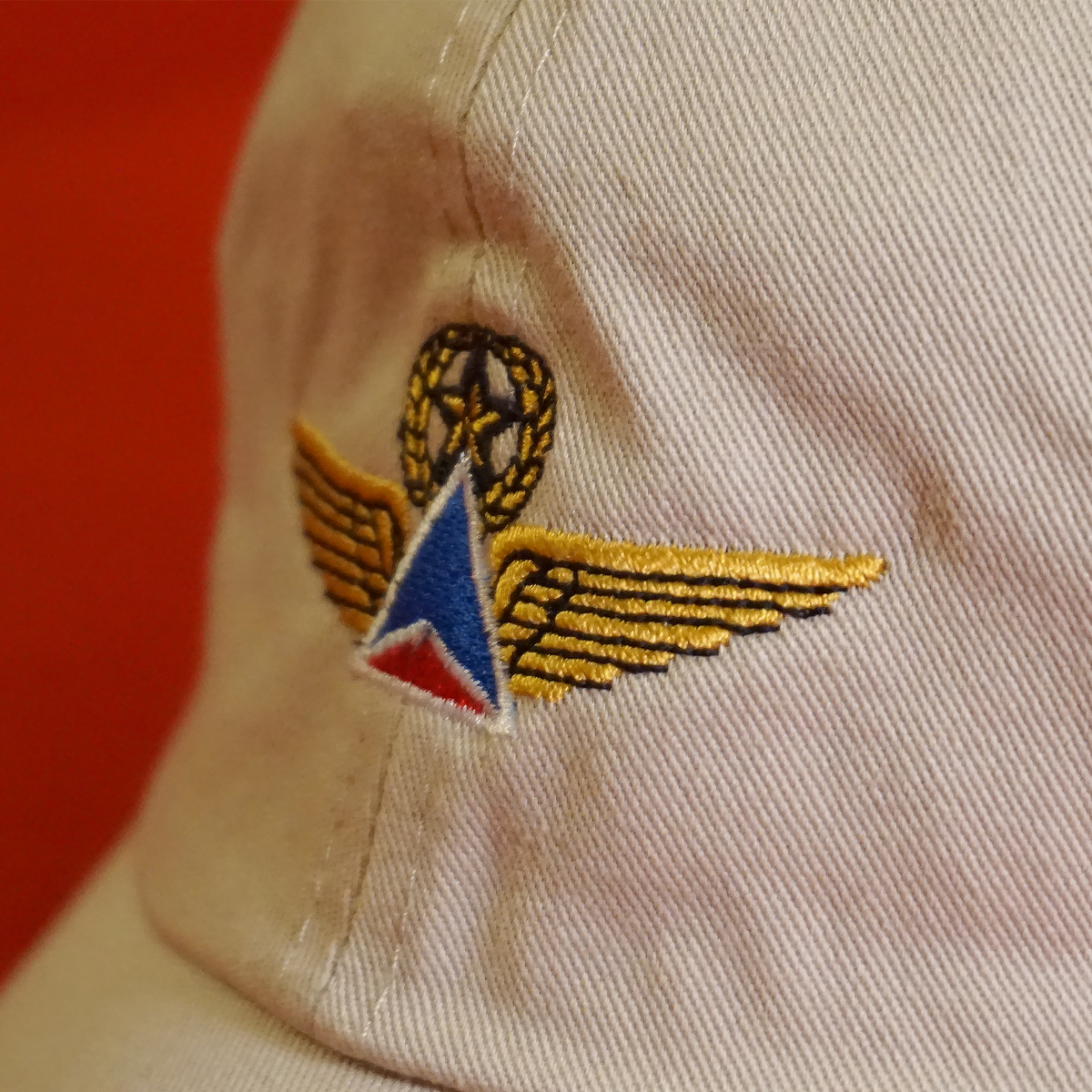 Delta Retro Captain